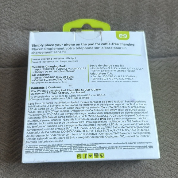 Pure gear fast wireless charging pad - Picture 2 of 5